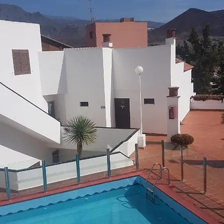 Apartment 400mtr, Of Mountain With Spectacular Surround View 200mtr