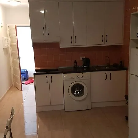 400mtr, Of Mountain With Spectacular Surround View 200mtr * Los Cristianos (Tenerife)