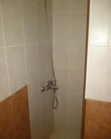 400mtr, Of Mountain With Spectacular Surround View 200mtr Apartament *