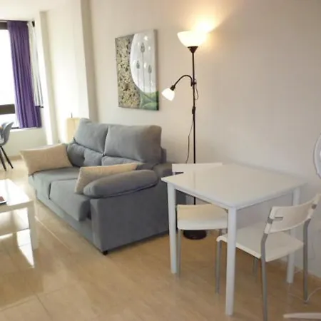 Apartment 400mtr, Of Mountain With Spectacular Surround View 200mtr Los Cristianos (Tenerife)